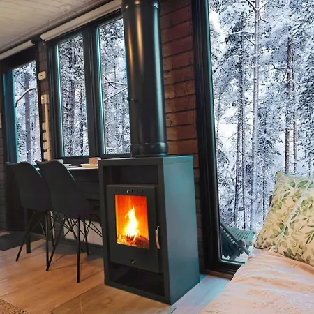 Holiday home Borealis Village 10 With A Nature View, Fireplace, Sauna, Kitchen Muonio
